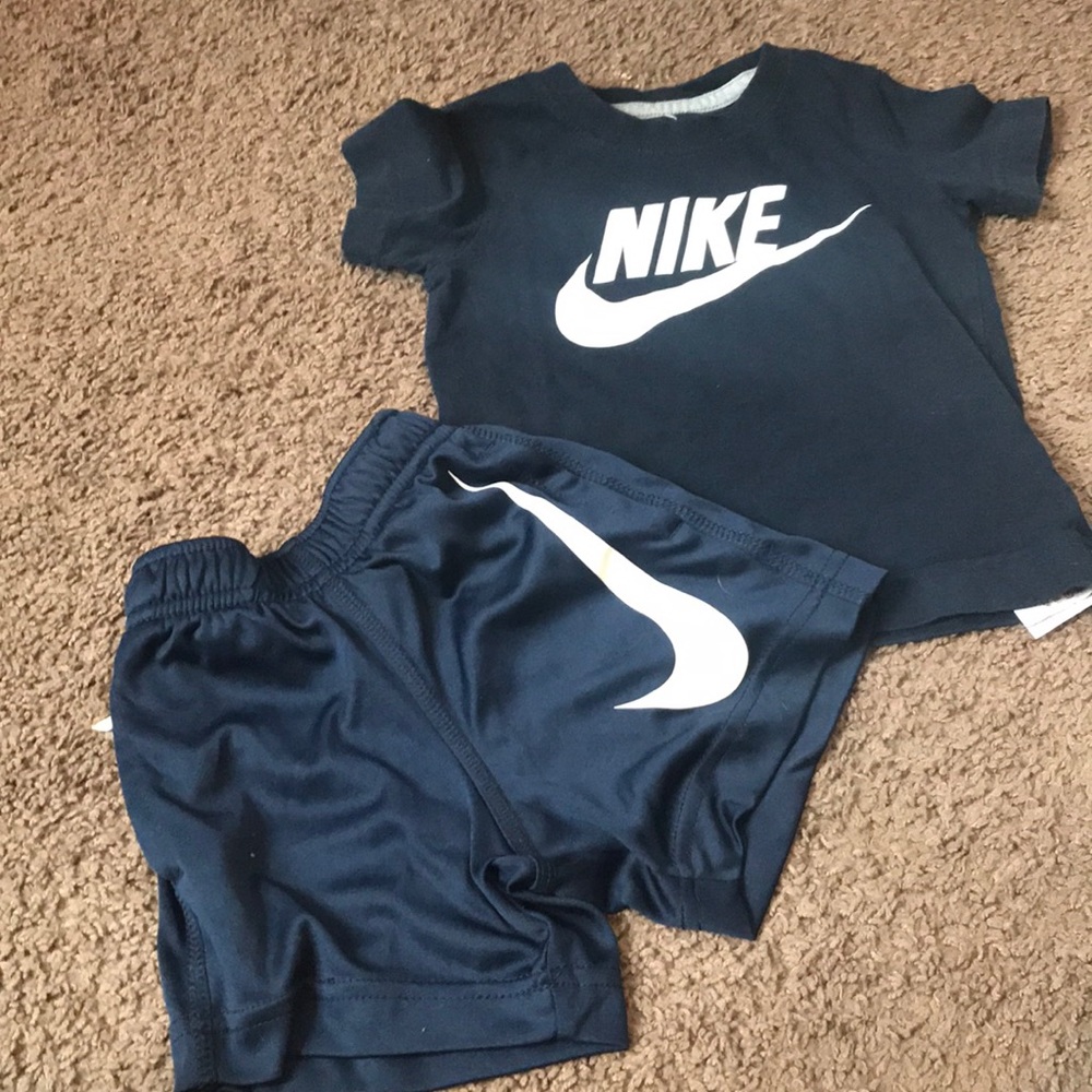 Nike short set